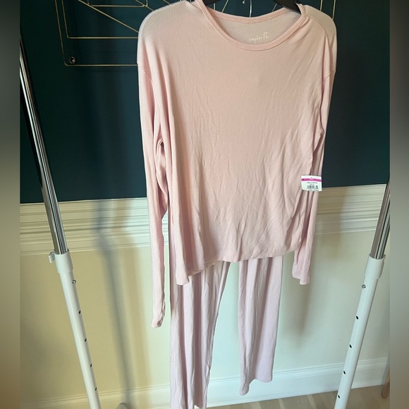 Papinelle Jada Organic Ling sleeve tee and pants - Picture 2 of 3